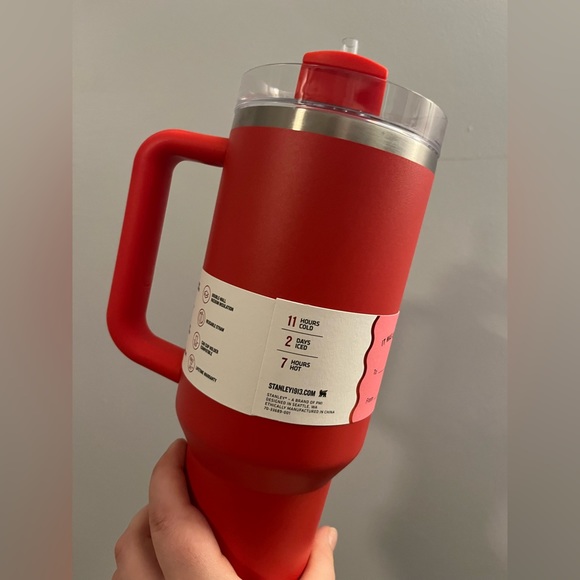 Stanley Limited Valentines Target Release Bundle Pink and Red40 oz cold Cup - Picture 8 of 16